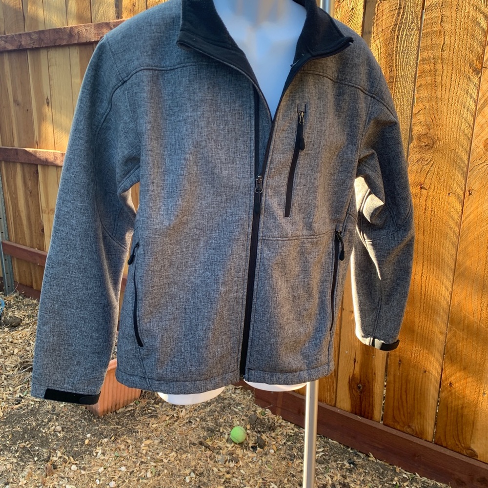 SOLD KIRKLAND Water Resistant Soft Shell Jacket Sz Med - Picture 6 of 10